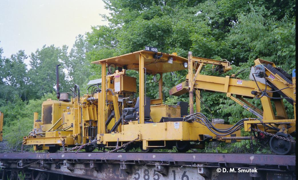 CR Spike Driver SM 4005 West Haverstraw, NY July 1999 Conrail Photo